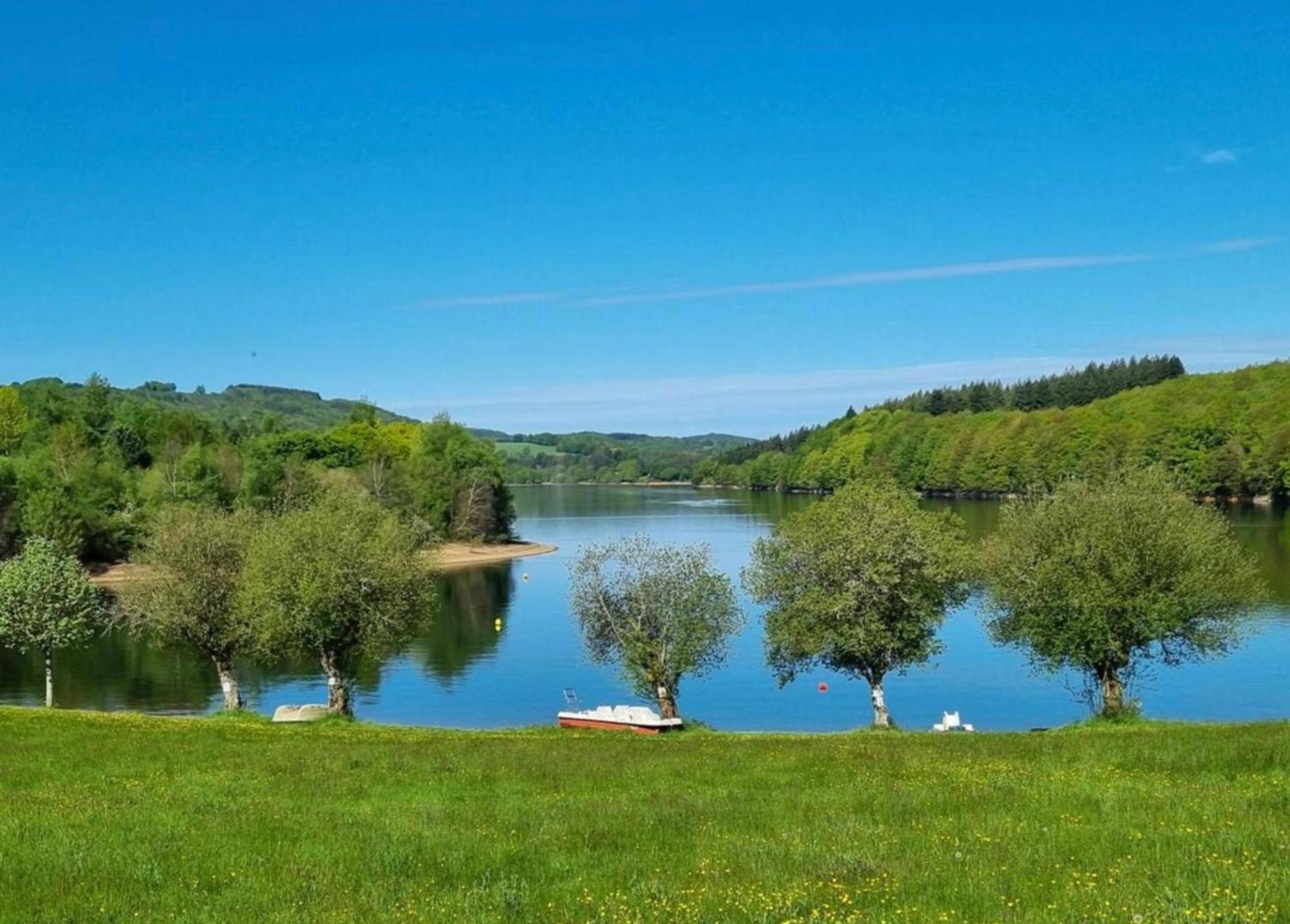 Les Tables Aux Vaches Raviege Hotell La Salvetat-sur-Agout Exteriör bild